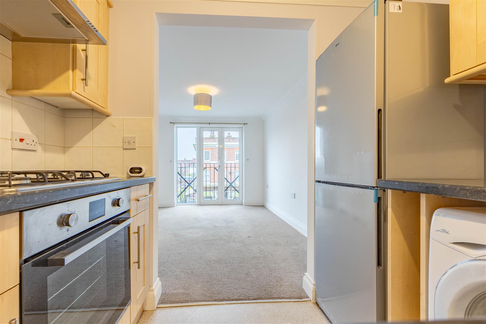 Kitchen/Lounge